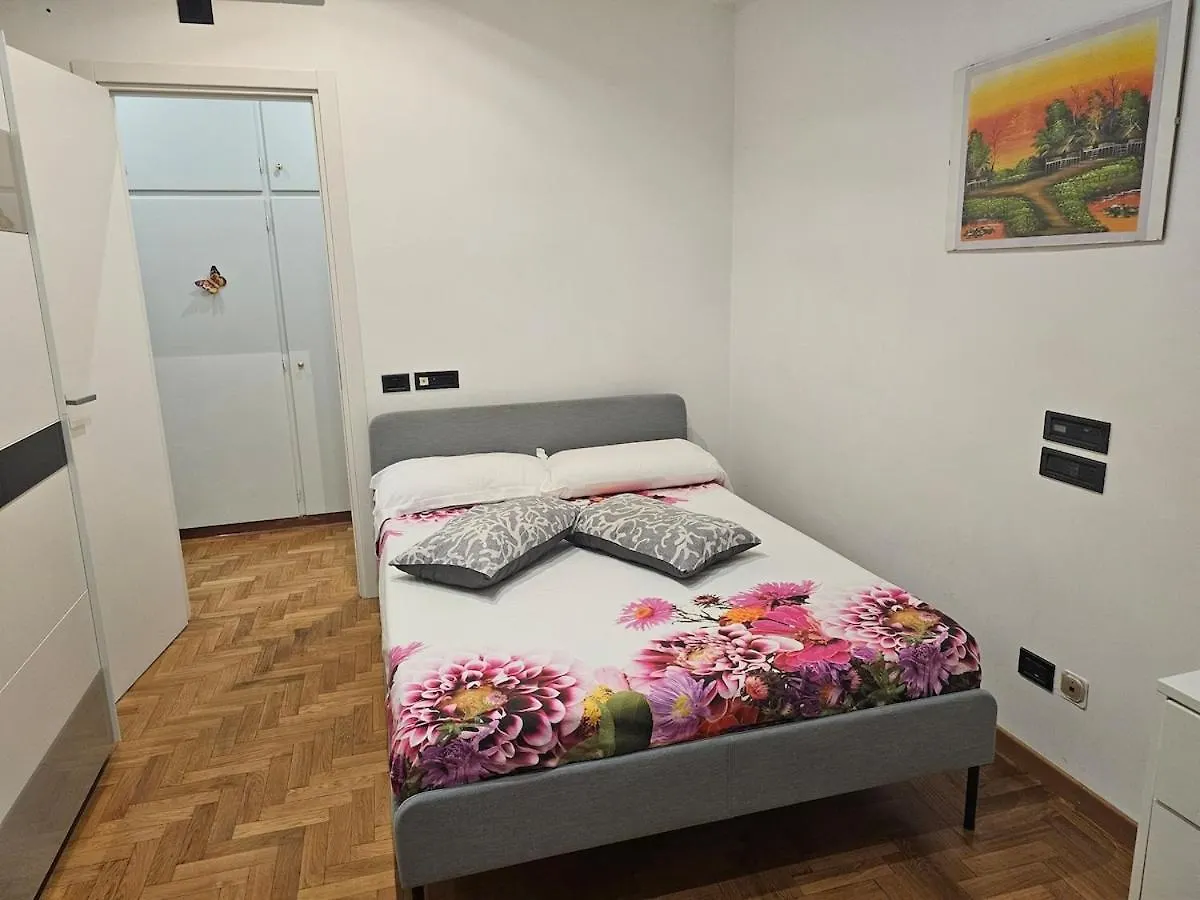 Tourist Accommodation Rome, Cinecitta Ιταλία