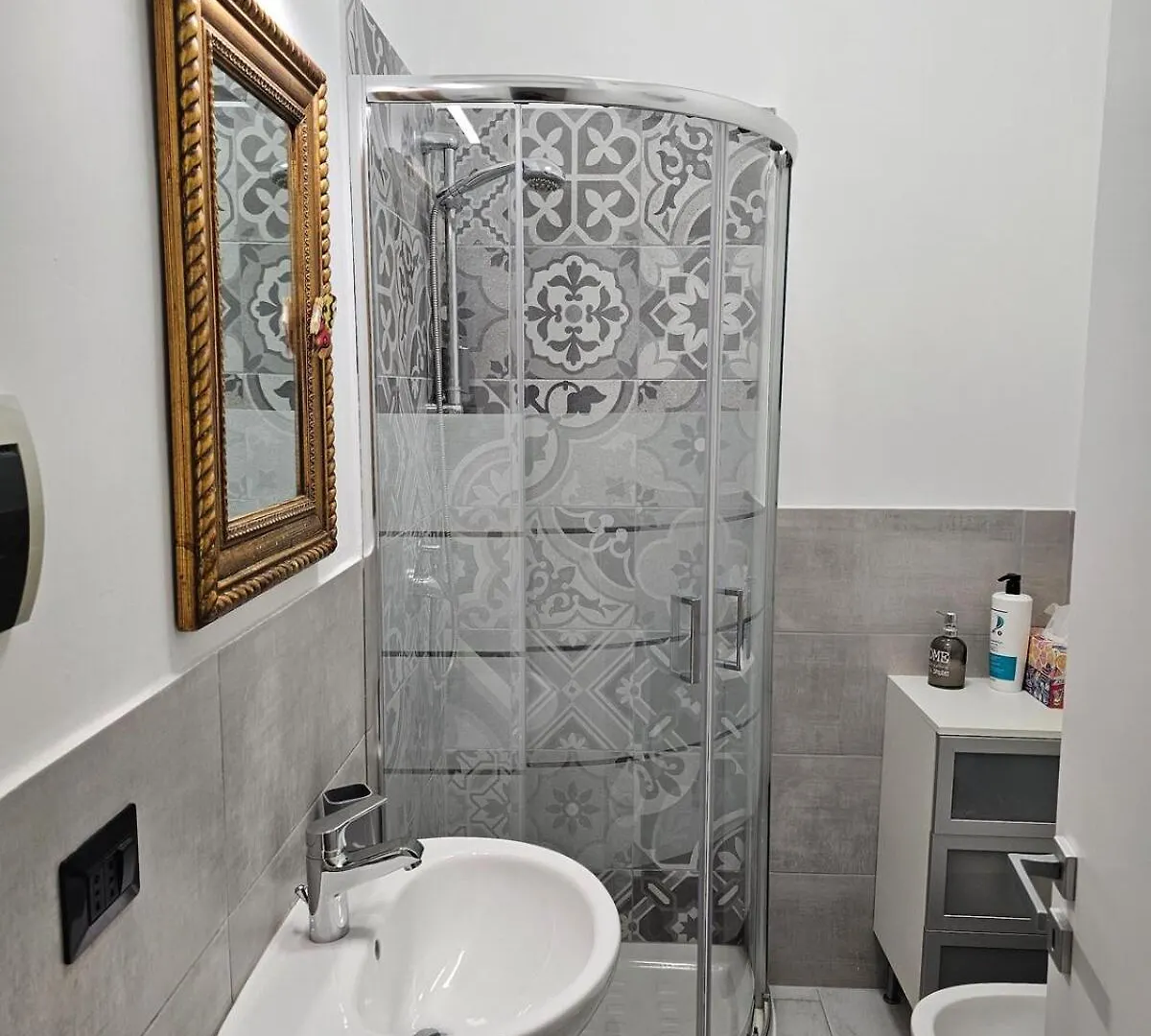 Tourist Accommodation Rome, Cinecitta Italy